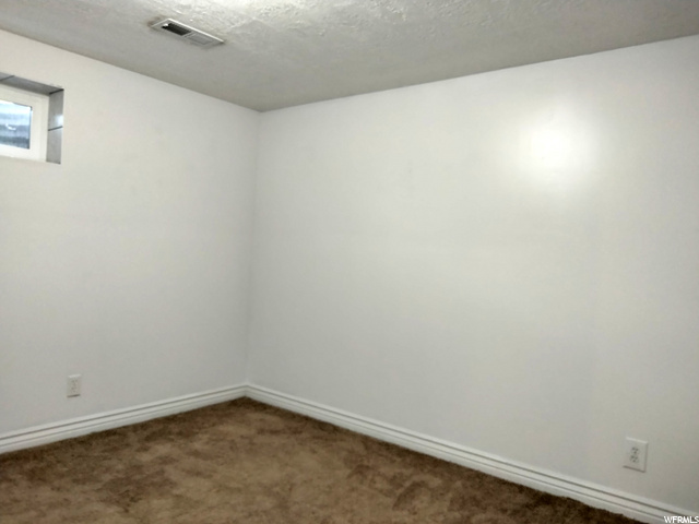 674 W 2080 N, Clinton, UT 84015 — photo 10