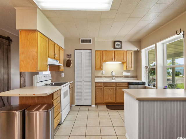 168 E 100 S, Richmond, UT 84333 — photo 7