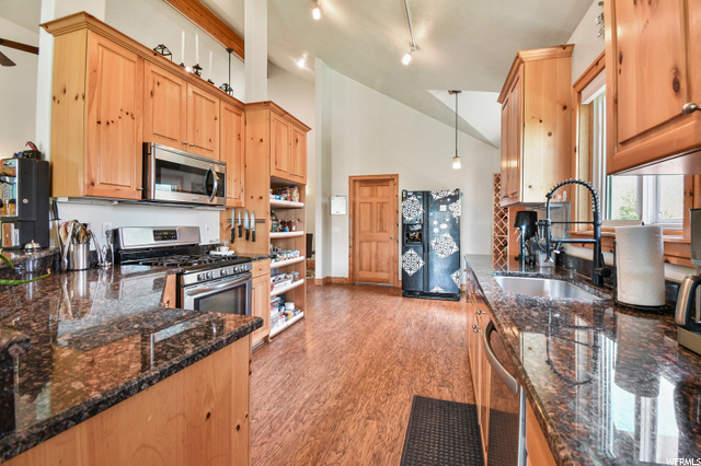725 W Oak Ln, Francis, UT 84036 — photo 8