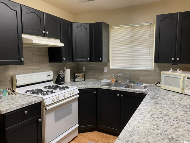 192 W 1250 S, Logan, UT 84321 — photo 4