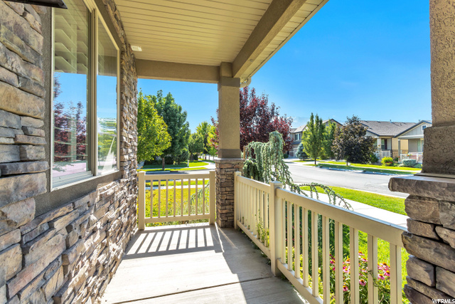 539 E Fireice Rose Ln, Sandy, UT 84070 — photo 8