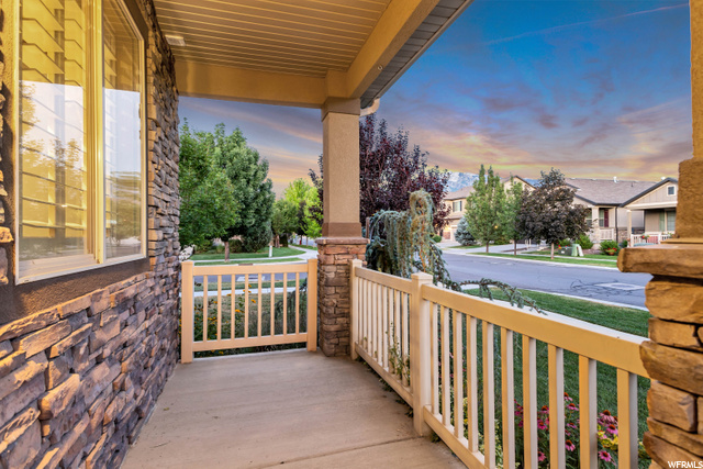 539 E Fireice Rose Ln, Sandy, UT 84070 — photo 7