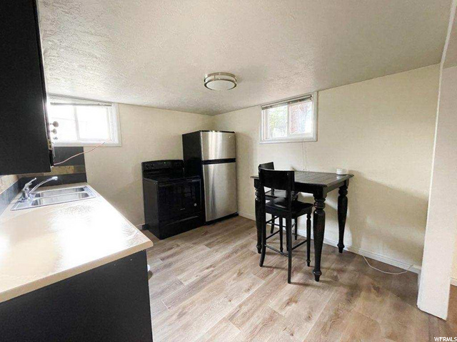 Kitchen Downstairs Unit