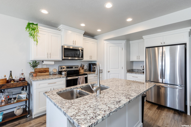352 E 2020 N, North Logan, UT 84341 — photo 5