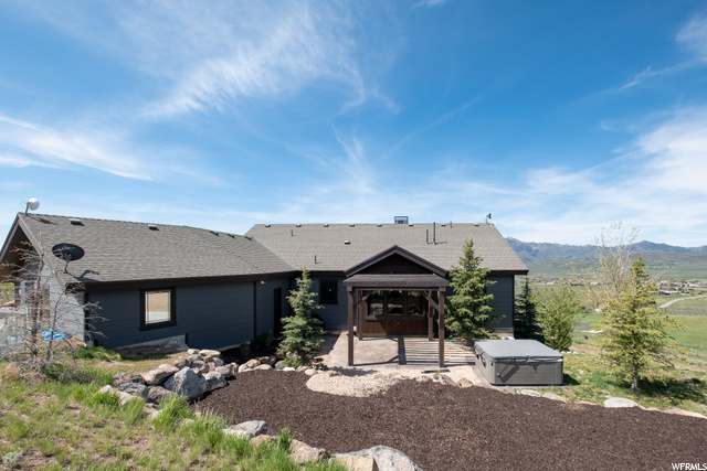 1511 N Crescent Drive
