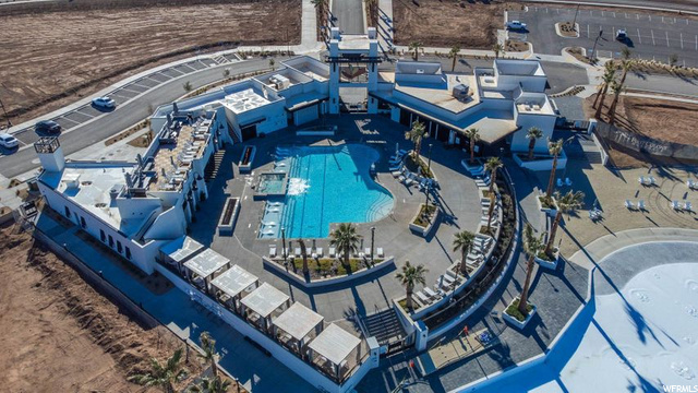 Desert Color - Pools