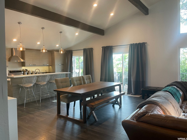 Kitchen from entrance