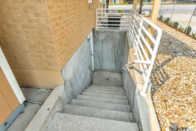 8169 S 700 E, Sandy, UT 84070 — photo 5
