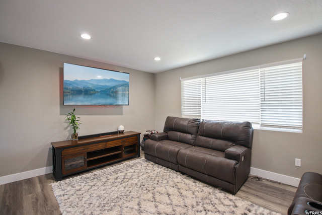591 E 10600 S, Sandy, UT 84070 — photo 2