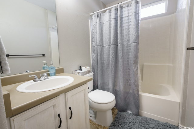 Upper Level Bathroom