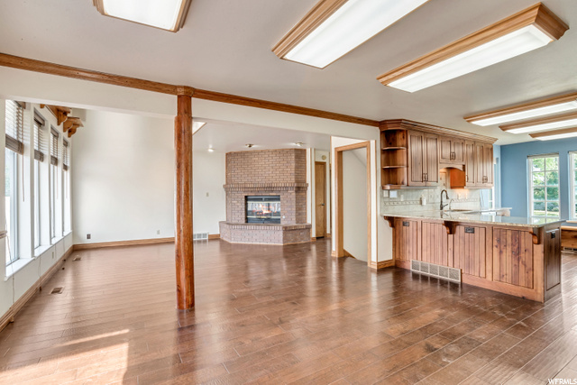 Dining area, Kitchen, Family Room