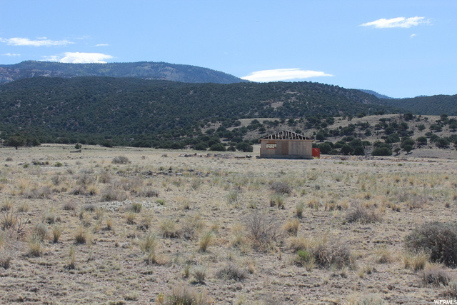 500 E Foothill Dr, Lyman, UT 84749 — photo 2