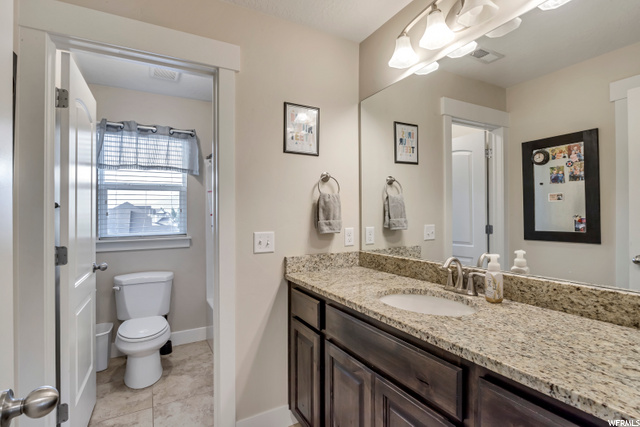 Upstairs Bathroom