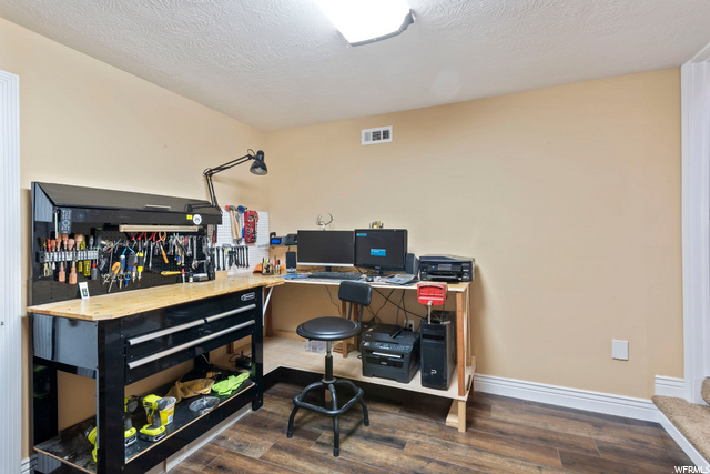 Tool room