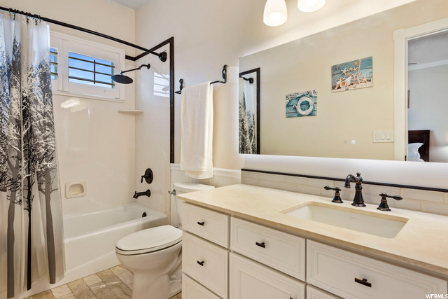 Second floor bath