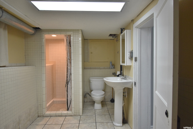 Bathroom #2