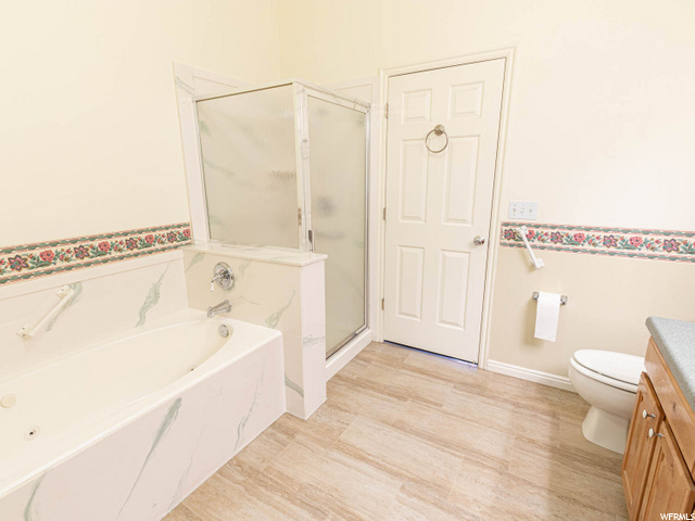 TUB & SHOWER