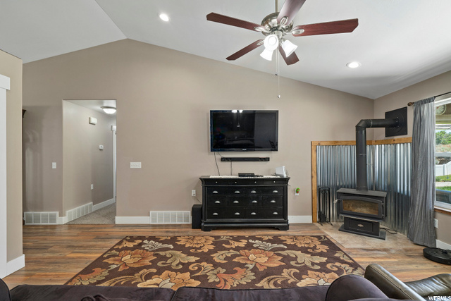 Family room1