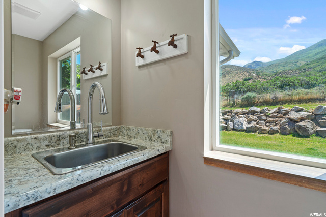 Mudroom half bath