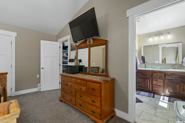 Master suite