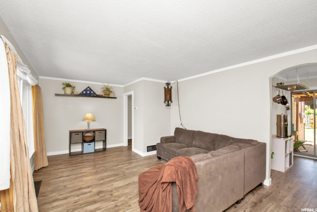 1079 E Southwell, Ogden, UT 84404 — photo 2