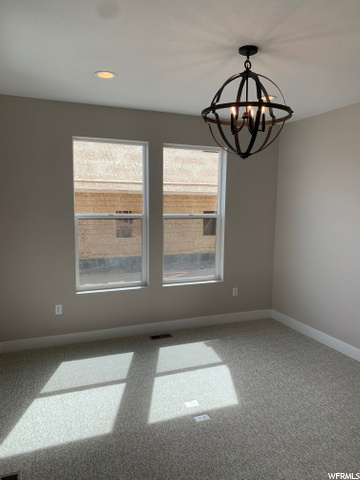 Living Room/Den