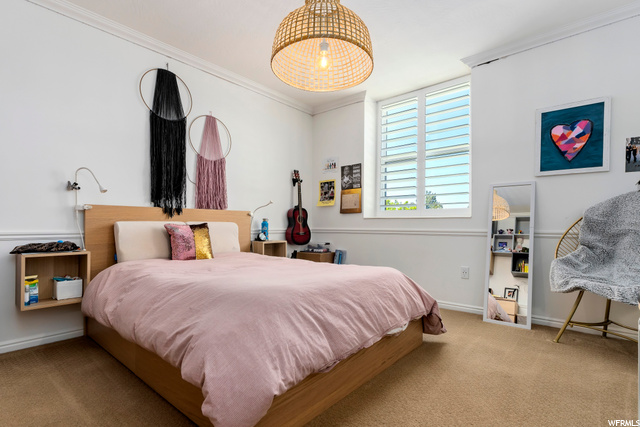 3 of 5 bedrooms upstairs