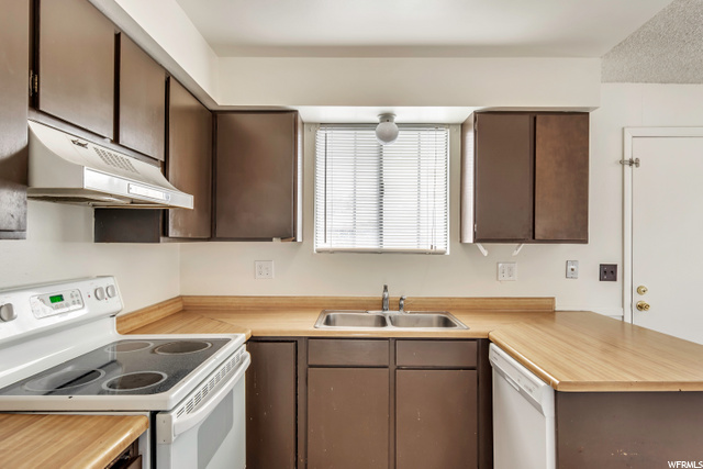 568 E Carmel Dr #5, Midvale, UT 84047 — photo 4