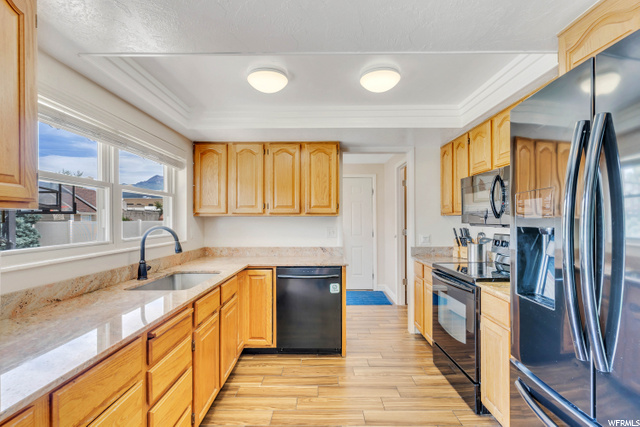 637 E Howard Dr S, Sandy, UT 84070 — photo 8