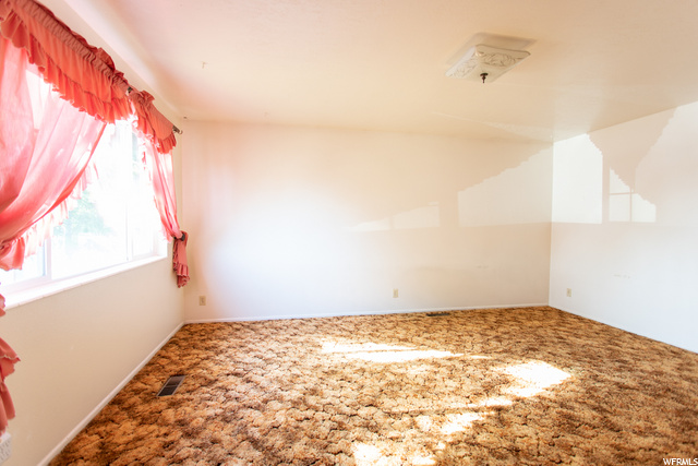 570 N 400 W, Logan, UT 84321 — photo 2