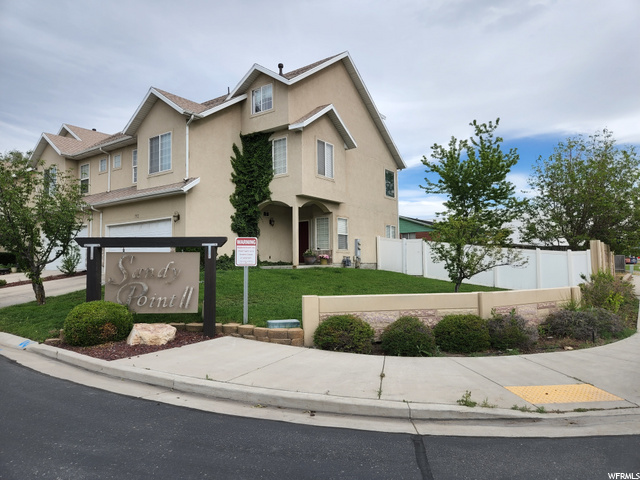 710 E Sandy Point Dr, Sandy, UT 84094 — photo 2