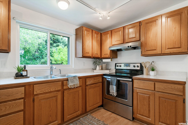765 E 750 N, Layton, UT 84041 — photo 10