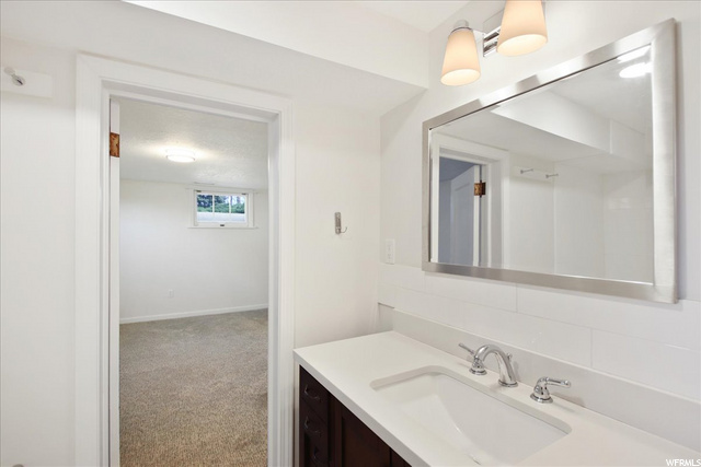 Downstairs Jack and Jill Bath