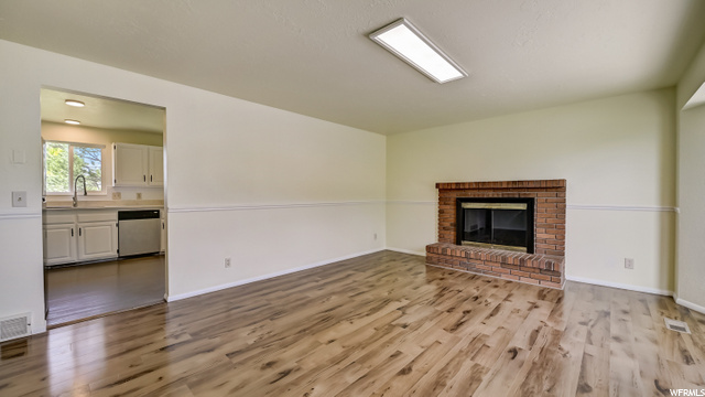 675 E Calnette Dr S, Sandy, UT 84070 — photo 5