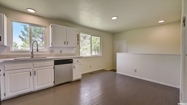 675 E Calnette Dr S, Sandy, UT 84070 — photo 10