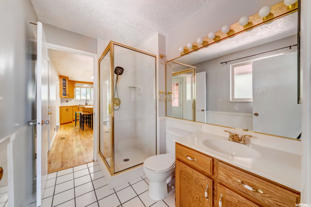 Main Bath #2