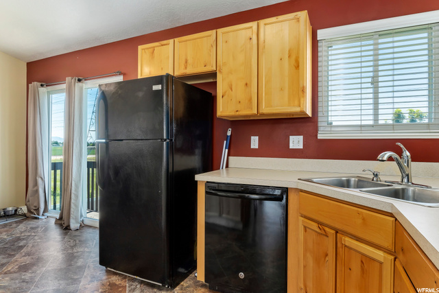 5951 S 3200 W, Roy, UT 84067 — photo 7