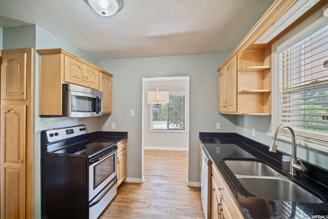 289 E 4800 S, Murray, UT 84107 — photo 2