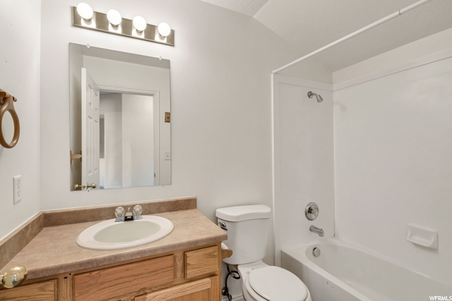Second Full Bathroom