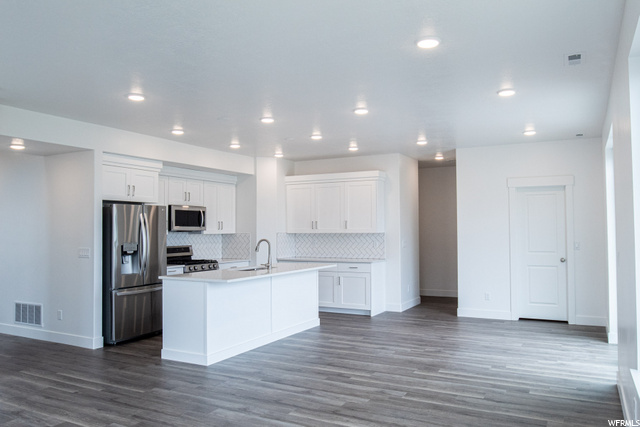 777 E 1200 S, Hyrum, UT 84319 — photo 4
