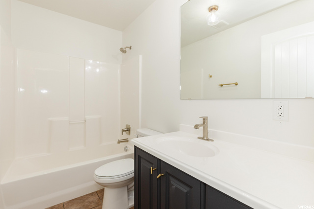 374 E 360 S, Smithfield, UT 84335 — photo 10