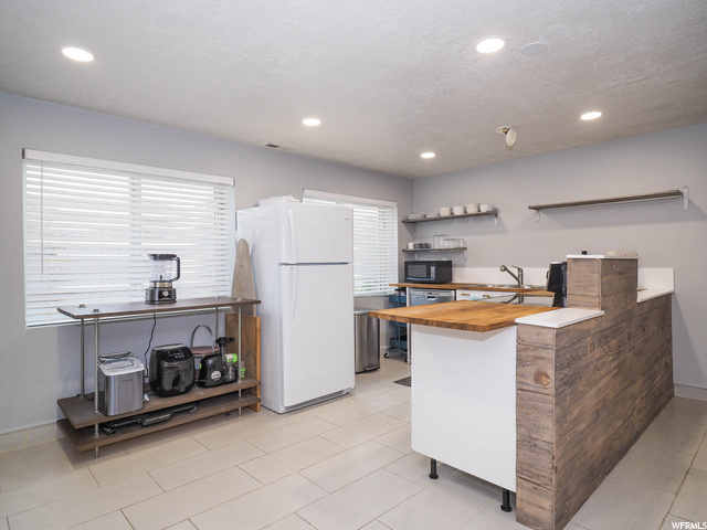 Basement kitchen