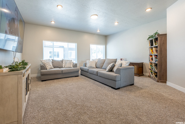 695 E 730 N, Hyrum, UT 84319 — photo 9