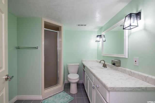 Downstairs bathroom