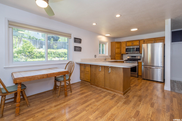 1860 N 100 E, Centerville, UT 84014 — photo 2