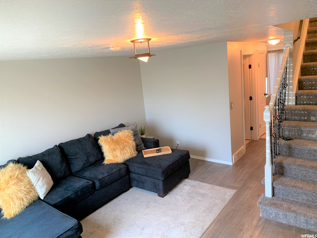 586 W 1950 N, Centerville, UT 84014 — photo 2