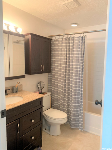 586 W 1950 N, Centerville, UT 84014 — photo 11