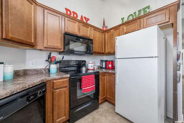 90 E Resaca Dr #C-10, Sandy, UT 84070 — photo 8