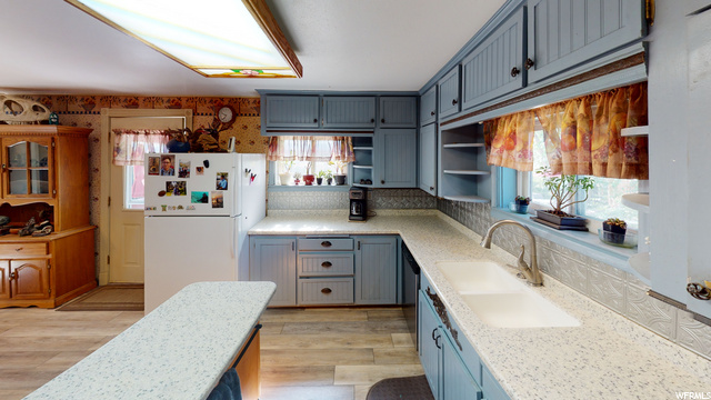 4247 S 9500 E, Jensen, UT 84035 — photo 7