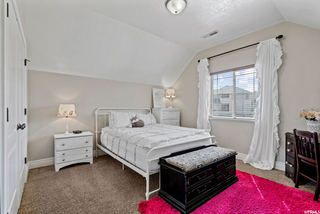 Upstairs Bedroom #2